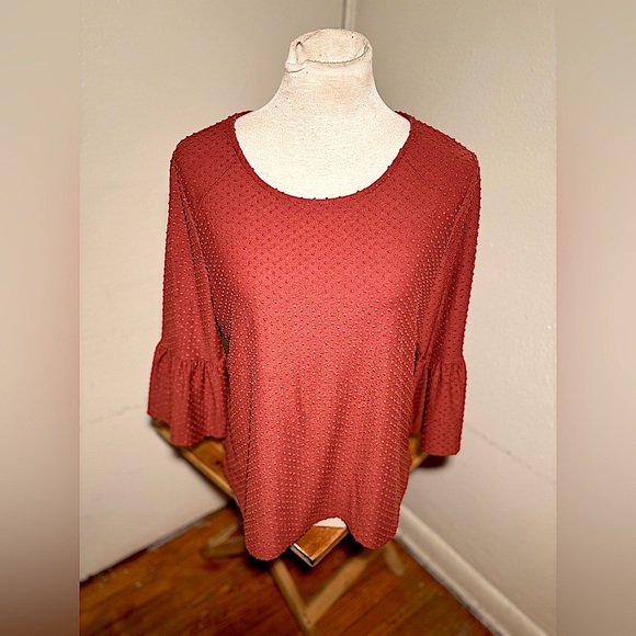 W5 Tops - W5 3/4 Belle Sleeve Blouse